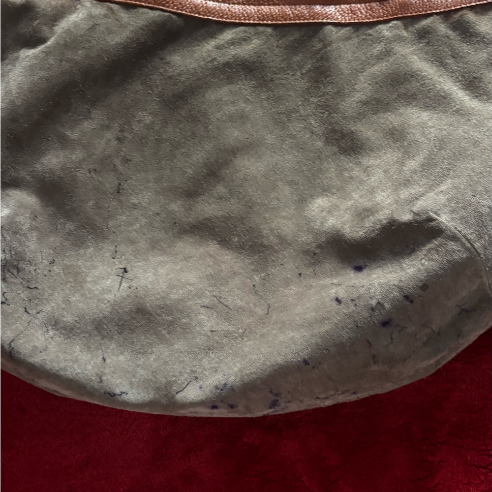 Bottega Veneta Rich Brown Leather Hobo Bag - Picture 7 of 13